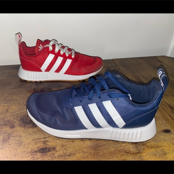 Adidas Sneakers worn by Lady C on Letterkenny - Picture 4 of 5